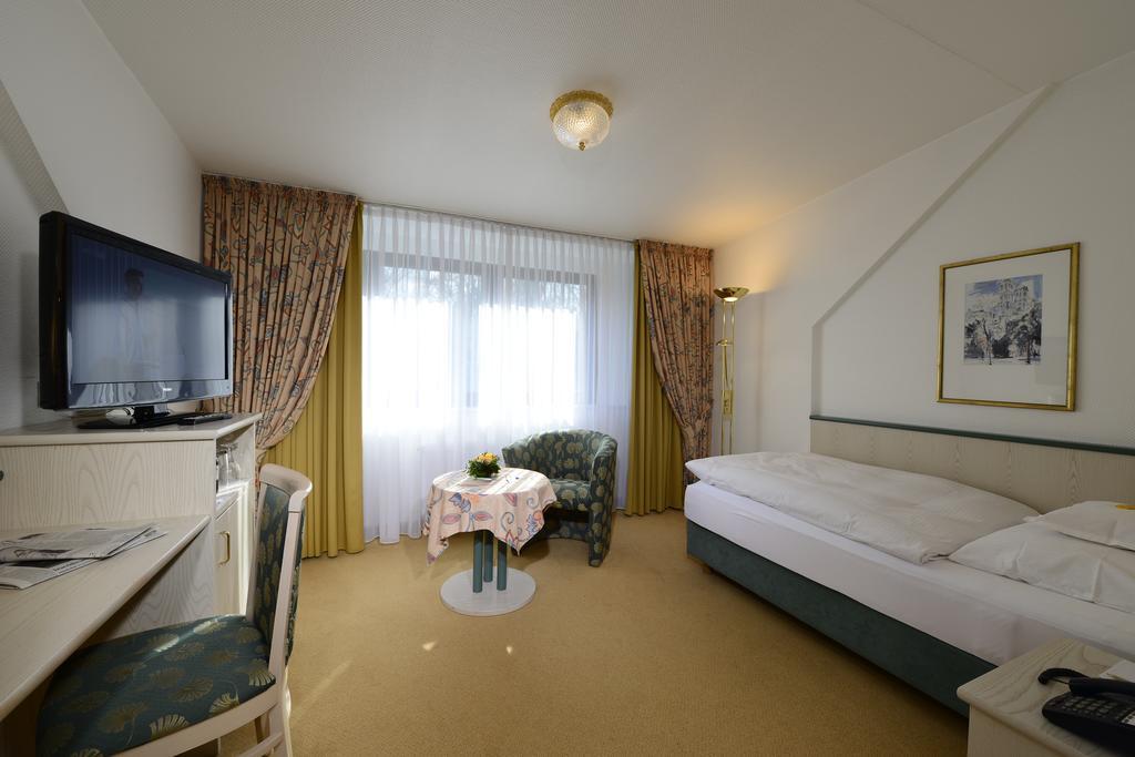 Hotel Spiegel Köln Exterior foto